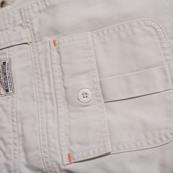 Aeropostale Khaki Shorts w/button back pockets Sz 3-4 juniors - Picture 8 of 11